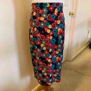 LulaRoe Navy/Multi-Colored Flowered Skirt